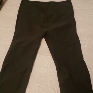 Fabletics seamless leggings *size tag removed*